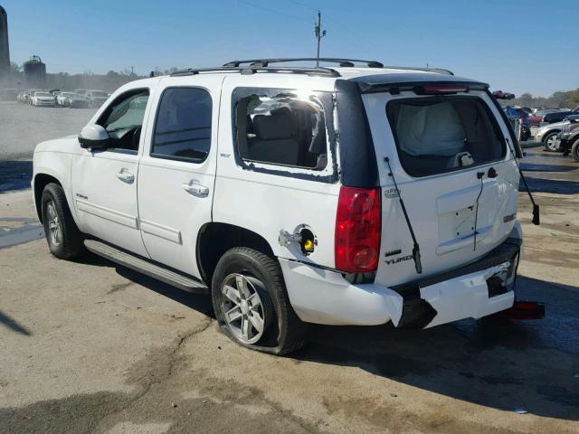 1GKUCCE05AR145295 - 2010 GMC YUKON SLT WHITE photo 3