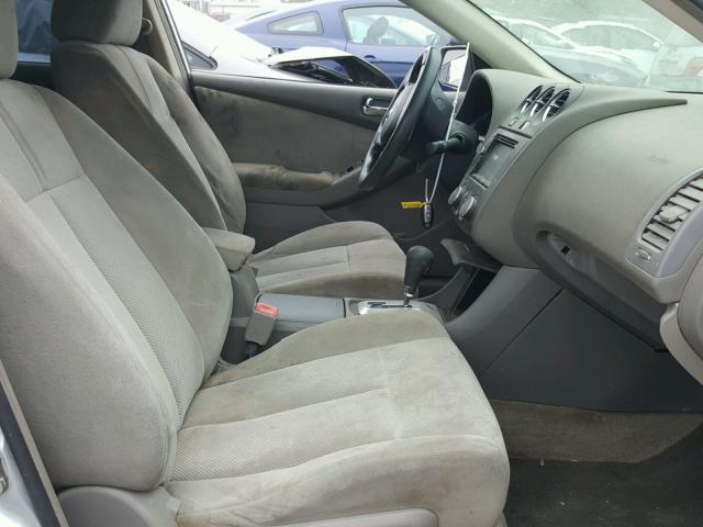 1N4AL21E09N460931 - 2009 NISSAN ALTIMA 2.5 GRAY photo 5