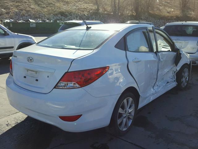 KMHCU4AE2DU582891 - 2013 HYUNDAI ACCENT GLS WHITE photo 4