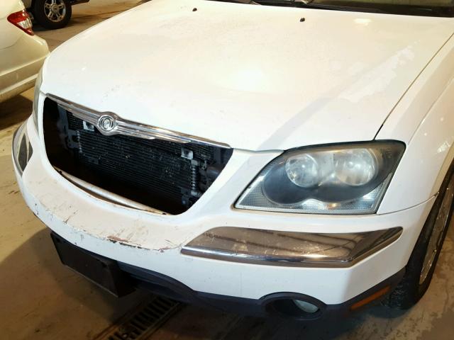 2C8GF684X4R621425 - 2004 CHRYSLER PACIFICA WHITE photo 9