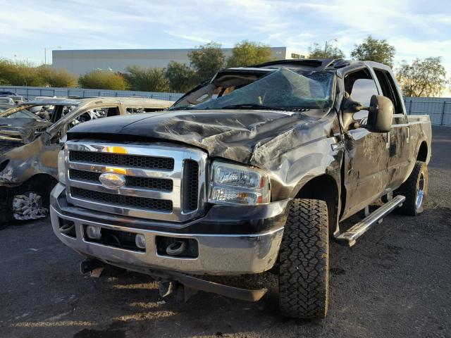 1FTSW21585EA89811 - 2005 FORD F250 SUPER BLACK photo 2