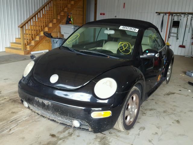 3VWCK21YX3M302644 - 2003 VOLKSWAGEN NEW BEETLE 黑色 照片 2