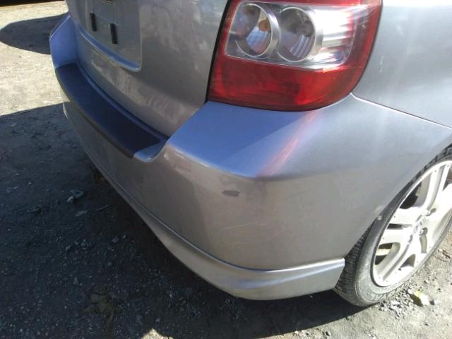 JHMGD38677S000376 - 2007 HONDA FIT S 银色 照片 9