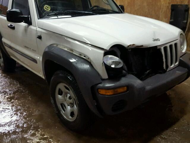 1J4GL48K83W513592 - 2003 JEEP LIBERTY SP WHITE photo 9