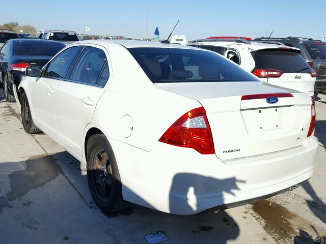 3FAHP0HA5BR309502 - 2011 FORD FUSION SE WHITE photo 3