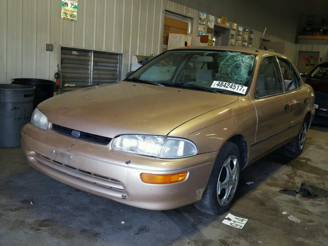 1Y1SK5263VZ455876 - 1997 GEO PRIZM BASE GOLD photo 2