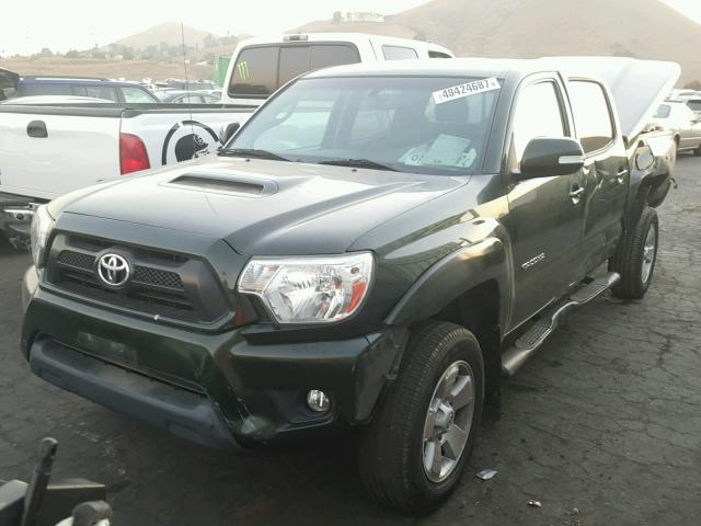 3TMKU4HNXDM037693 - 2013 TOYOTA TACOMA DOU GREEN photo 2