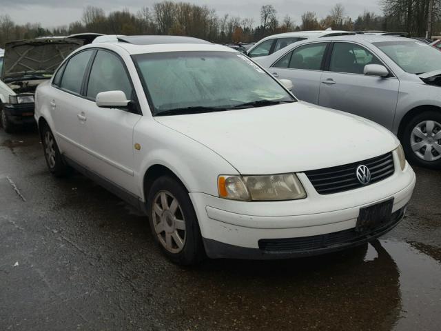 WVWMD63B0XE423258 - 1999 VOLKSWAGEN PASSAT GLS SILVER photo 1