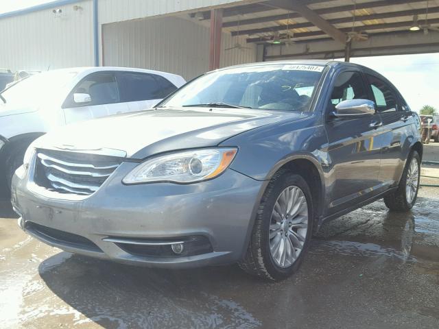 1C3BC2FB8BN582766 - 2011 CHRYSLER 200 LIMITE GRAY photo 2