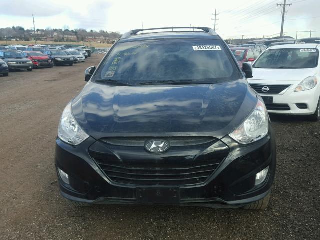 KM8JUCAC8DU692943 - 2013 HYUNDAI TUCSON GLS BLACK photo 9