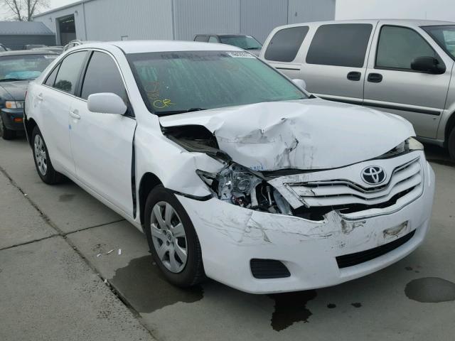 4T1BF3EK8BU595660 - 2011 TOYOTA CAMRY BASE WHITE photo 1