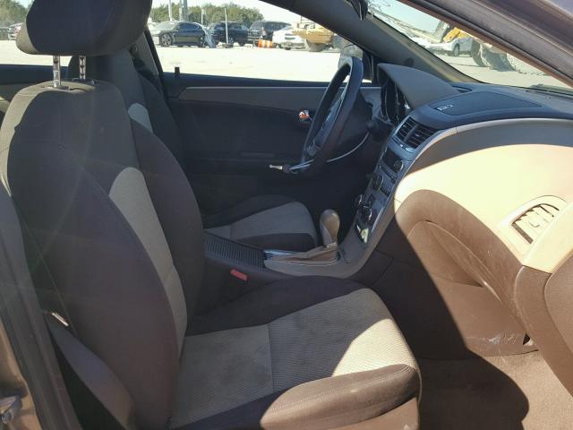 1G1ZA5E05AF187463 - 2010 CHEVROLET MALIBU LS GRAY photo 5