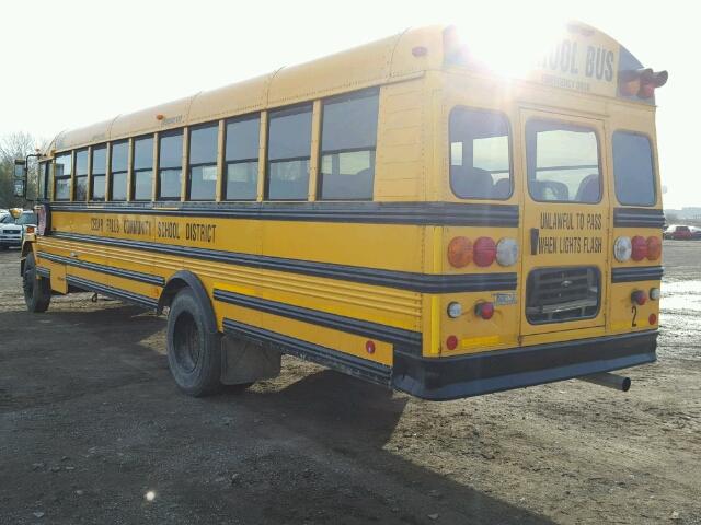 4UZAAXCS33CK88425 - 2003 FREIGHTLINER CHASSIS FS YELLOW photo 3