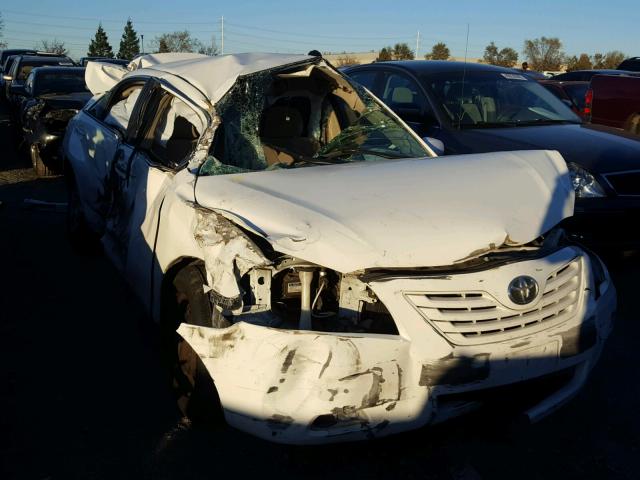 4T4BE46K89R057452 - 2009 TOYOTA CAMRY BASE WHITE photo 1