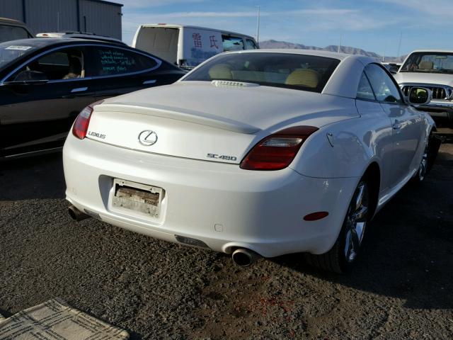 JTHFN2EYXA9021584 - 2010 LEXUS SC 430 WHITE photo 4