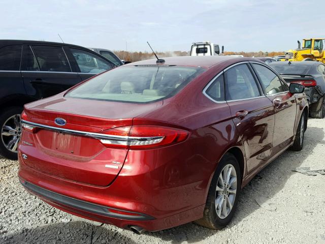 3FA6P0HD8HR103200 - 2017 FORD FUSION SE RED photo 4