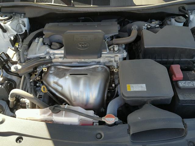 4T1BF1FK3GU526112 - 2016 TOYOTA CAMRY LE 白色 照片 7