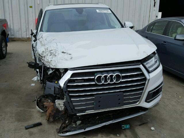 WA1LAAF76JD006295 - 2018 AUDI Q7 PREMIUM WHITE photo 9