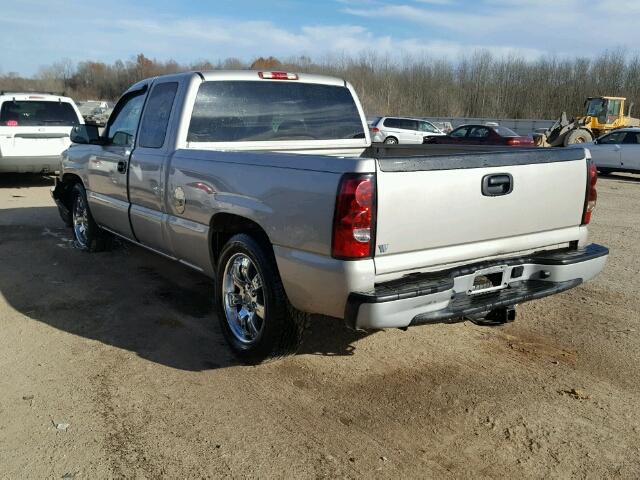 1GCEC19X57Z165955 - 2007 CHEVROLET SILVERADO GRAY photo 3