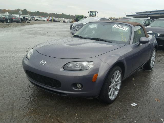 JM1NC25F770129272 - 2007 MAZDA MX-5 MIATA GRAY photo 2