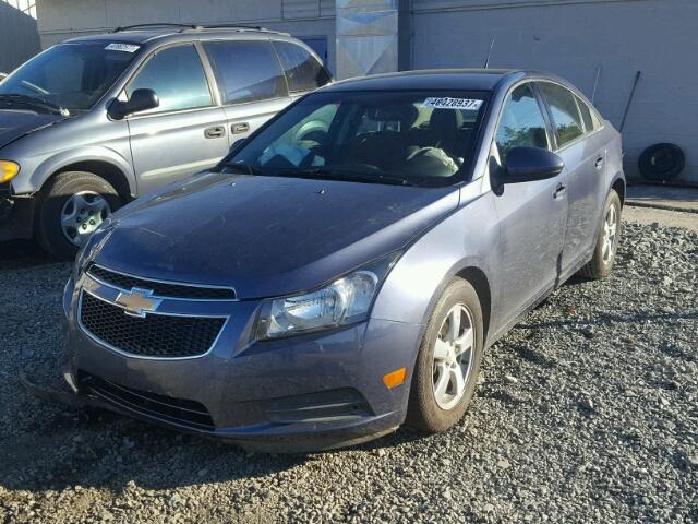 1G1PC5SBXE7128156 - 2014 CHEVROLET CRUZE LT BLUE photo 2