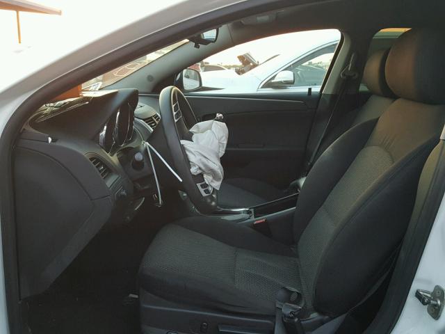 1G1ZC5E02CF289400 - 2012 CHEVROLET MALIBU 1LT თეთრი ფოტო 5