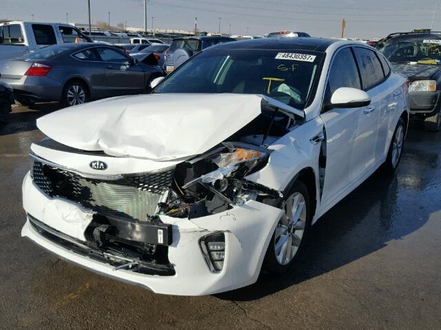 5XXGT4L34JG207252 - 2018 KIA OPTIMA LX WHITE photo 2