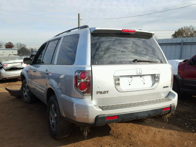 5FNYF18458B020918 - 2008 HONDA PILOT EX SILVER photo 3