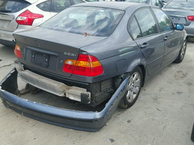 WBAET37402NG82147 - 2002 BMW 325 I GRAY photo 4