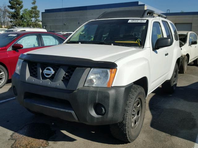 5N1AN08U16C507912 - 2006 NISSAN XTERRA OFF WHITE photo 2