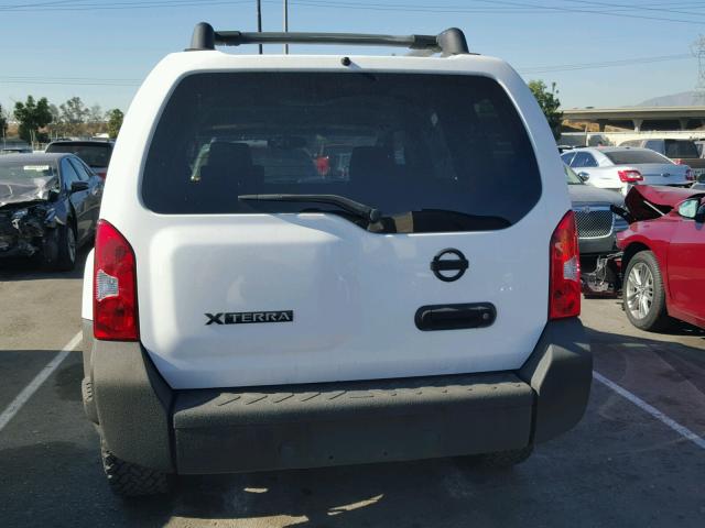 5N1AN08U16C507912 - 2006 NISSAN XTERRA OFF WHITE photo 9