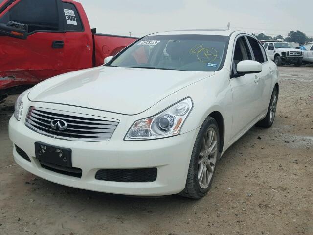 JNKBV61E38M228939 - 2008 INFINITI G35 WHITE photo 2