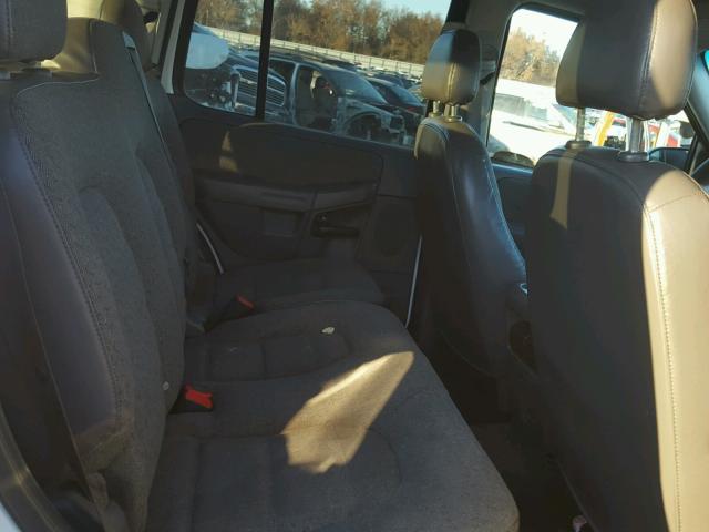 1FMDU72E05UB06144 - 2005 FORD EXPLORER X WHITE photo 6