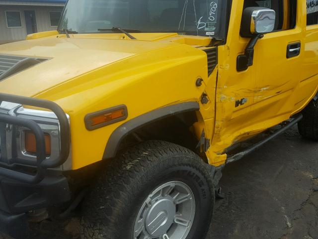 5GRGN23UX3H130902 - 2003 HUMMER H2 YELLOW photo 9