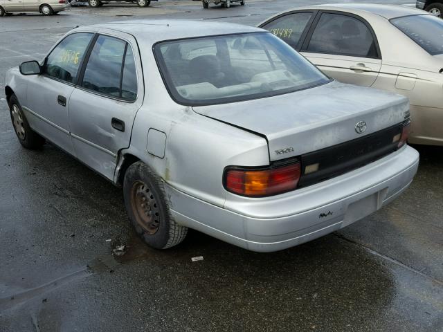 4T1SK11E4PU182531 - 1993 TOYOTA CAMRY DX SILVER photo 3