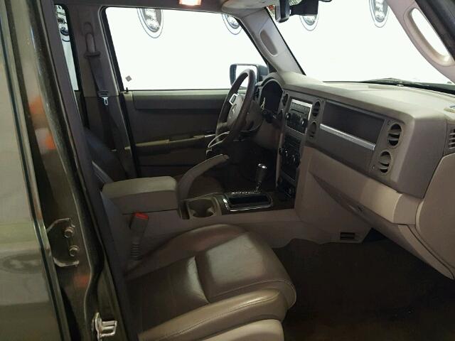 1J8HG48K48C187628 - 2008 JEEP COMMANDER მწვანე ფოტო 5
