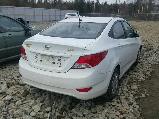 KMHCT4AE7CU256084 - 2012 HYUNDAI ACCENT GLS WHITE photo 4