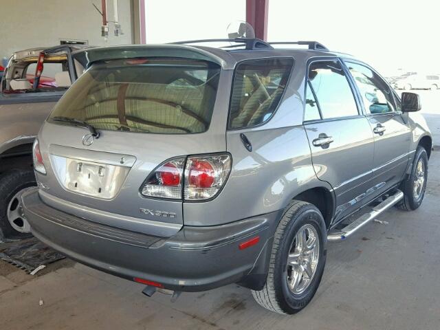 JTJGF10U620122027 - 2002 LEXUS RX 300 GRAY photo 4