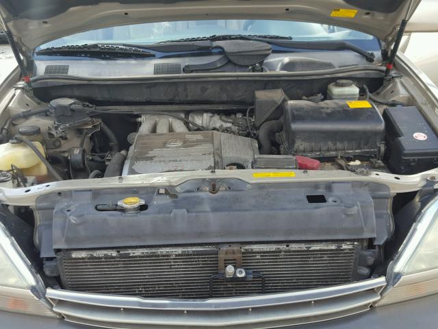 JTJGF10U210090014 - 2001 LEXUS RX 300 TAN photo 7