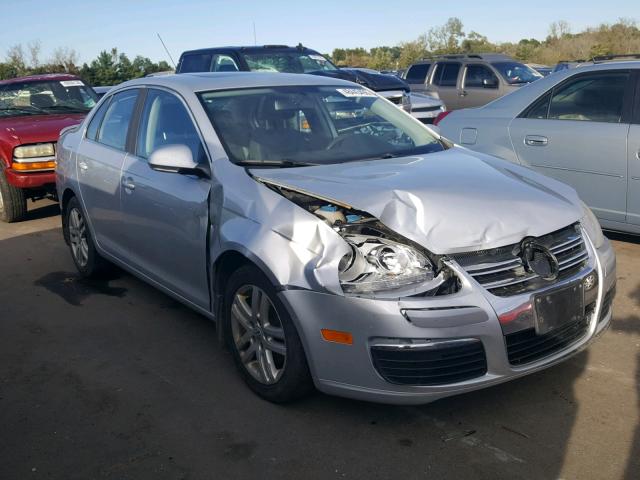 3VWEG71K67M201870 - 2007 VOLKSWAGEN JETTA WOLF SILVER photo 1