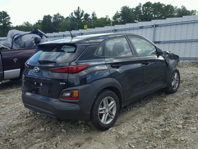 KM8K1CAA2JU114294 - 2018 HYUNDAI KONA SE BLACK photo 4