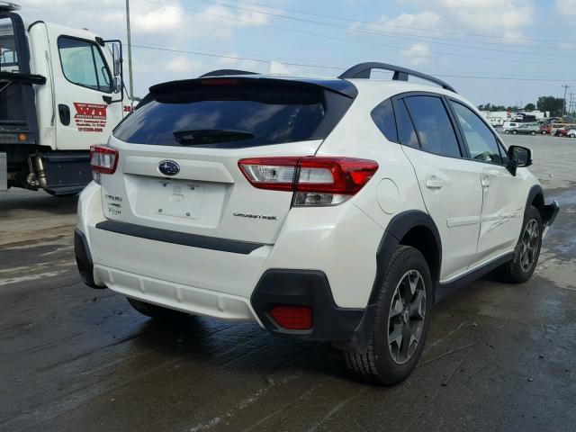 JF2GTABC1JH266876 - 2018 SUBARU CROSSTREK Beyaz fotoğraf 4