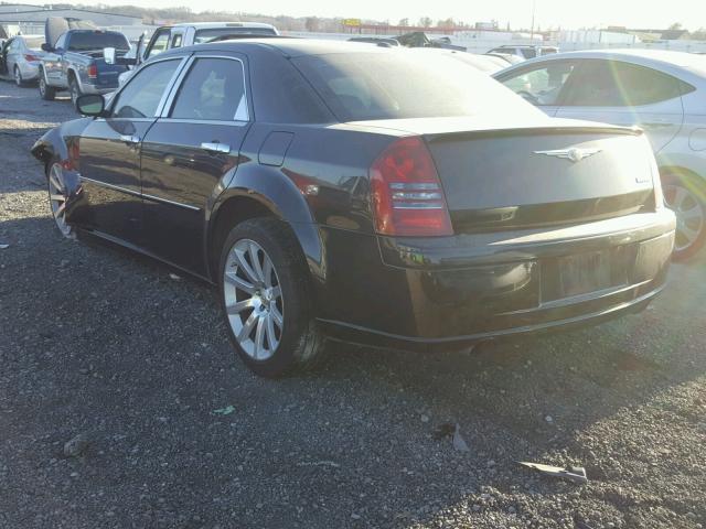 2C3KA73W27H630157 - 2007 CHRYSLER 300C SRT-8 BLACK photo 3