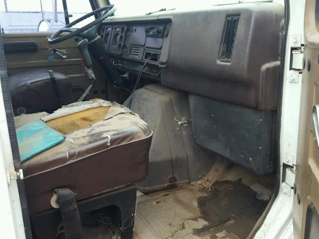 1HTLDUXMXHH483756 - 1987 INTERNATIONAL S-SERIES 1 白色 照片 5