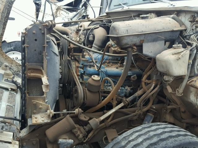 1HTLDUXMXHH483756 - 1987 INTERNATIONAL S-SERIES 1 白色 照片 7