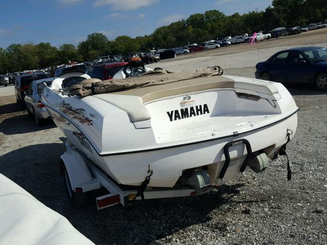 YAMCG424L899 - 1999 YAMAHA MARINE/TRL WHITE photo 3