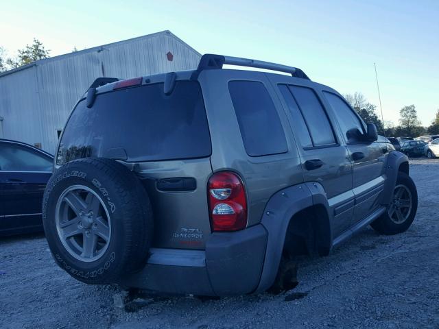 1J4GL38K75W593593 - 2005 JEEP LIBERTY RE BROWN photo 4