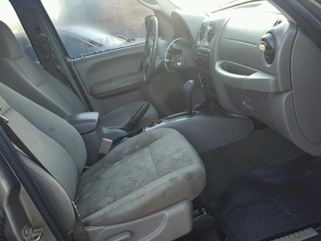1J4GL38K75W593593 - 2005 JEEP LIBERTY RE BROWN photo 5