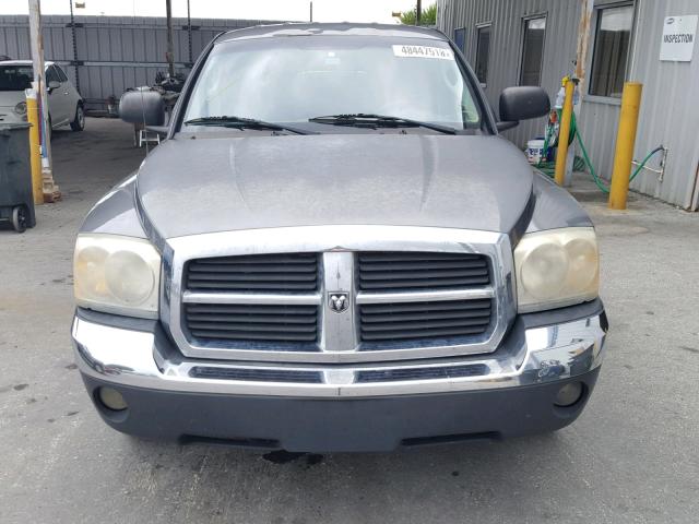 1D7HE42NX5S330895 - 2005 DODGE DAKOTA SLT GRAY photo 9