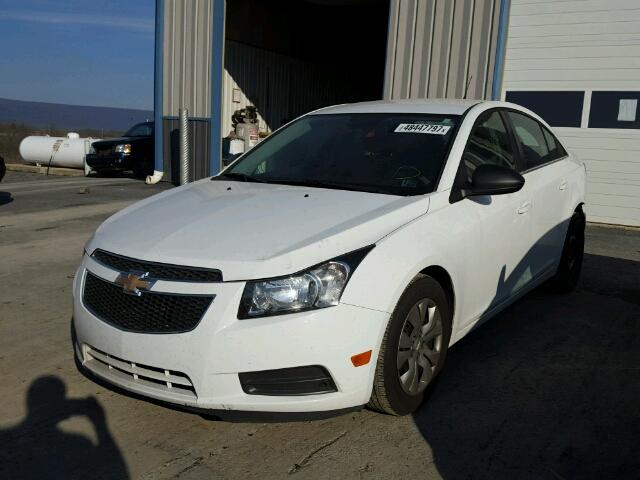 1G1PC5SH3C7365685 - 2012 CHEVROLET CRUZE LS WHITE photo 2